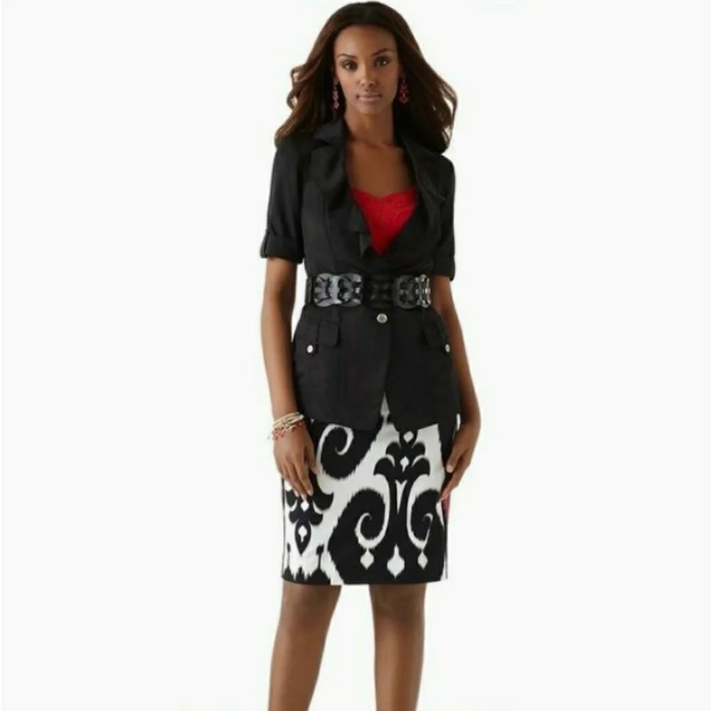 White House Black Market embroidered skirt 10 - Picture 7 of 7